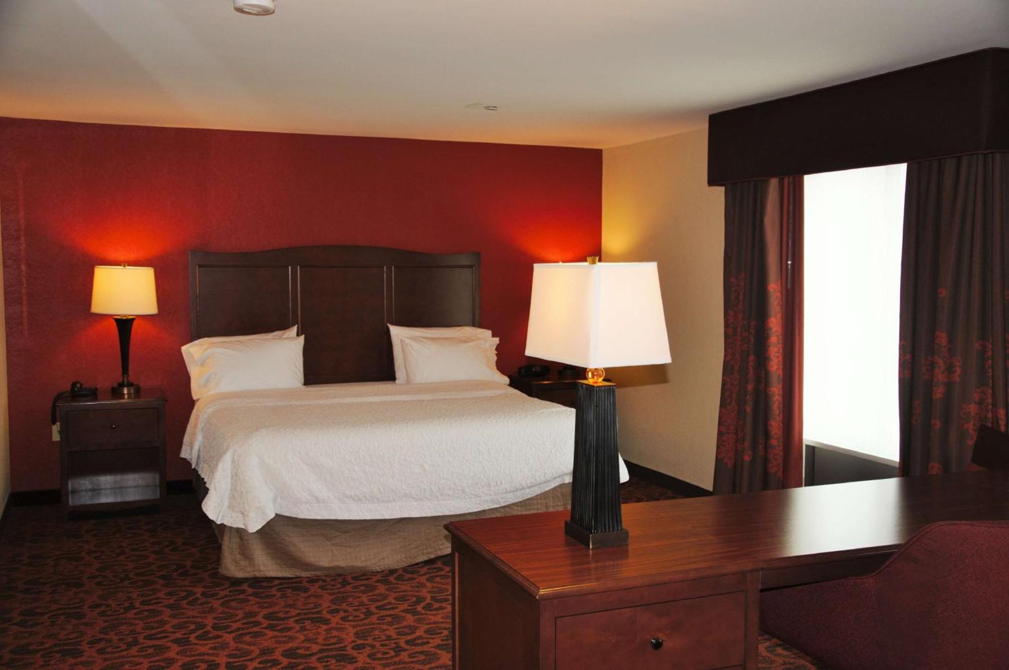 Hampton Inn & Suites Cincinnati / Uptown - University Area Buitenkant foto